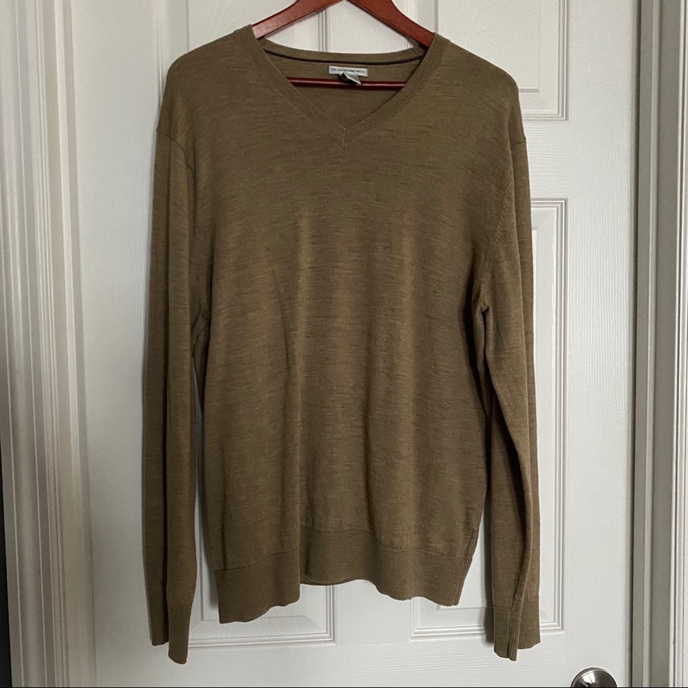 GAP Italian Merino Wool V-Neck Sweater, Size L